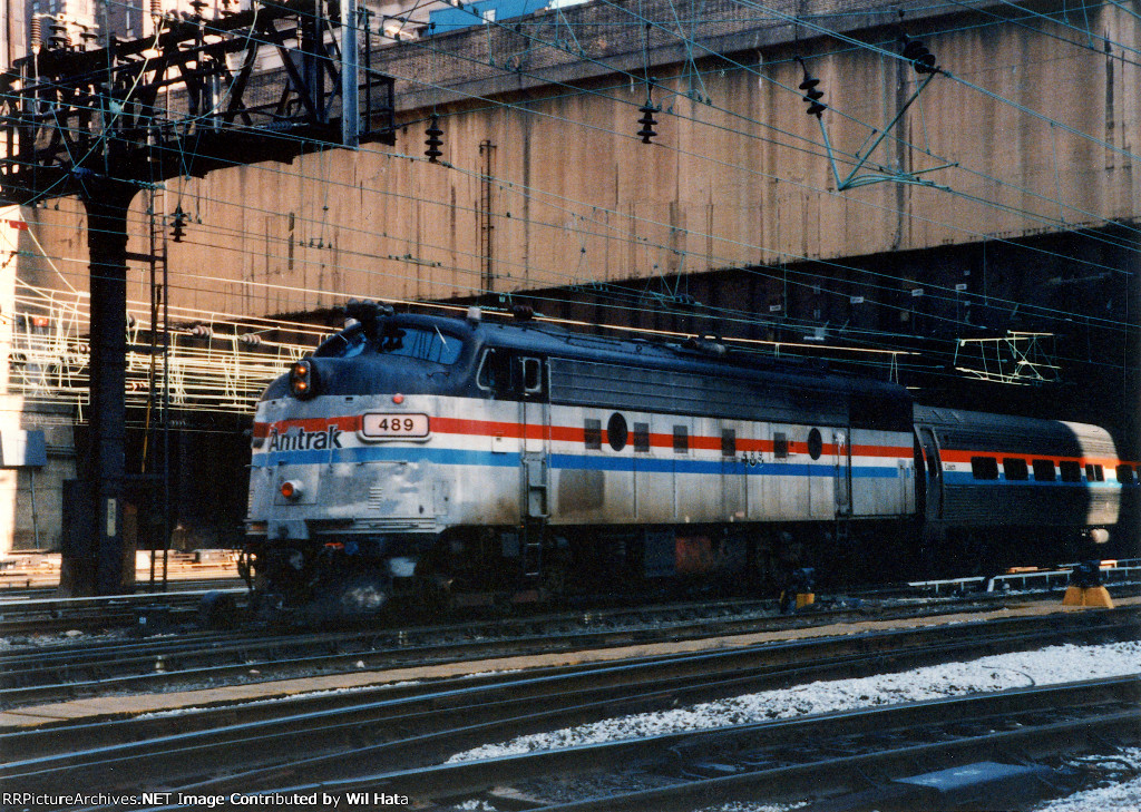 Amtrak FL9 489